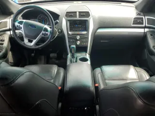2014 Ford Explorer XLT z VIN 1FM5K8D86EGB31751, wystawiony jako Copart lot #56300825 z przebiegiem 156 764 mil mil oraz Szkody całkowita. Historia ofert i sprzedaży dostępna na DreamBid. Obrazek 8.