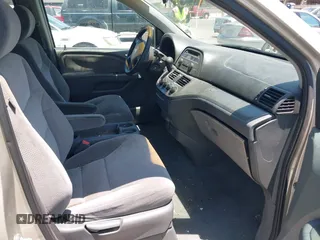 2007 Honda Odyssey LX z VIN 5FNRL38217B016001, wystawiony jako IAAI lot #42603816 z przebiegiem 209 630 mil mil oraz . Historia ofert i sprzedaży dostępna na DreamBid. Obrazek 5.
