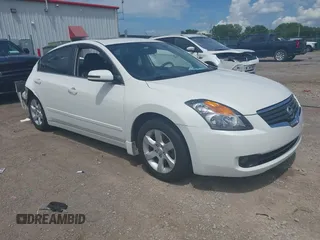 2007 Nissan Altima SL with VIN 1N4BL21E57C184730, listed as a IAAI auction lot 42618717 with 185,124 mi miles and . Bid and sale history available at DreamBid. Image 1.