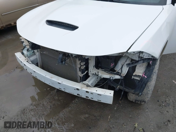 2019 Dodge Charger GT with VIN 2C3CDXHG0KH512582, listed as a IAAI auction lot 41971929 with 141,000 mi miles and . Bid and sale history available at DreamBid. Image 6.