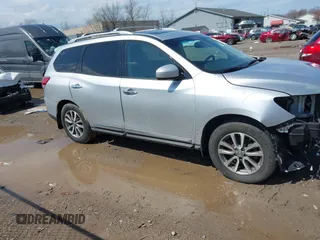 2014 Nissan Pathfinder S with VIN 5N1AR2MM3EC613959, listed as a IAAI auction lot 41966935 with 121,521 mi miles and . Bid and sale history available at DreamBid. Image 14.