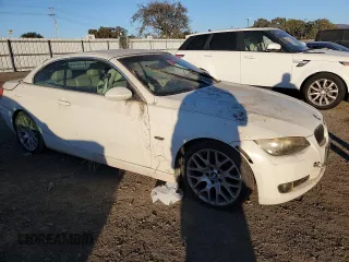 2008 BMW 3 Series 328i with VIN WBAWL13568PX19560, listed as a Copart auction lot 89004945 with 88,913 mi miles and Salvage Title. Bid and sale history available at carsss.com. Image 4.