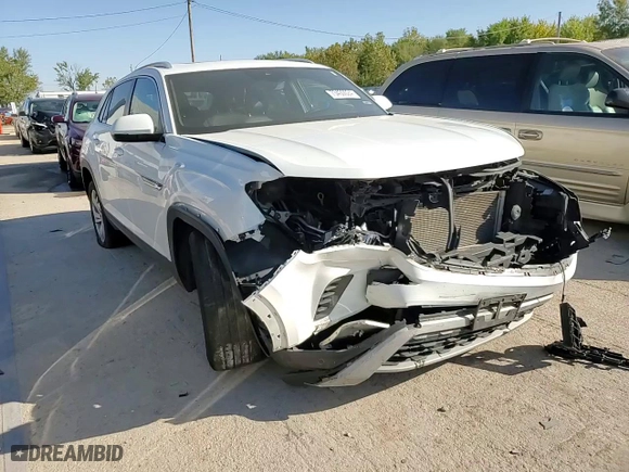 2021 Volkswagen Atlas Cross Sport 2.0T SEL with VIN 1V2BC2CA8MC217248, listed as a Copart auction lot 73430024 with 88,314 mi miles and Salvage Title. Bid and sale history available at carsss.com. Image 14.