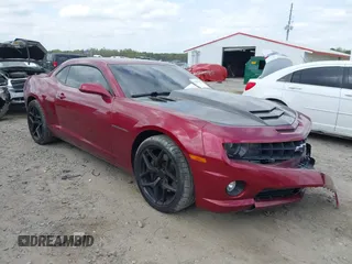 2010 Chevrolet Camaro 2SS z VIN 2G1FK1EJ4A9226280, wystawiony jako IAAI lot #41948102 z przebiegiem 72 619 mil mil oraz . Historia ofert i sprzedaży dostępna na DreamBid. Obrazek 1.
