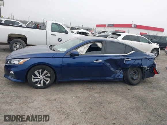 2020 Nissan Altima S z VIN 1N4BL4BV0LC113410, wystawiony jako IAAI lot #41500686 z przebiegiem 73 843 mil mil oraz . Historia ofert i sprzedaży dostępna na DreamBid. Obrazek 15.