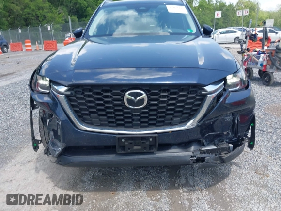 2024 Mazda CX-90 Select z VIN JM3KKAHD4R1142933, wystawiony jako IAAI lot #42269979 z przebiegiem 30 373 mil mil oraz . Historia ofert i sprzedaży dostępna na DreamBid. Obrazek 6.
