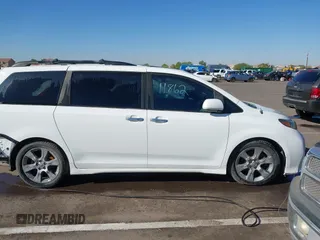 2014 Toyota Sienna SE with VIN 5TDXK3DCXES427950, listed as a IAAI auction lot 40394109 with 149,419 mi miles. Bid and sale history available at carsss.com. Image 13.