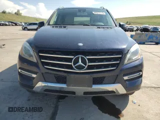2013 Mercedes-Benz M 350 z VIN 4JGDA5HB4DA168303, wystawiony jako Copart lot #60427715 z przebiegiem 86 648 mil mil oraz Czysty tytuł • Clean title. Historia ofert i sprzedaży dostępna na DreamBid. Obrazek 5.