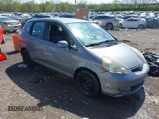 2008 Honda Fit с VIN JHMGD38418S058662, выставлен на аукционе IAAI как лот 41992796 с пробегом 140 933 миль миль и . История ставок и продаж доступна на DreamBid. Изображение 1.