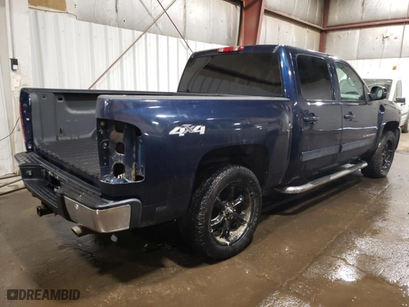 2007 Chevrolet Silverado 1500 LTZ with VIN 2GCEK13M671639695, listed as a Copart auction lot 52032505 with 132,341 mi miles and Salvage Title. Bid and sale history available at carsss.com. Image 3.