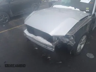 2013 Ford Mustang V6 с VIN 1ZVBP8EM8D5217087, выставлен на аукционе IAAI как лот 35534794 с пробегом Не указан миль и . История ставок и продаж доступна на DreamBid. Изображение 6.
