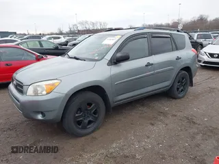 2007 Toyota RAV4 with VIN JTMZD33V475060428, listed as a IAAI auction lot 41565817 with Not Provided miles. Bid and sale history available at carsss.com. Image 2.