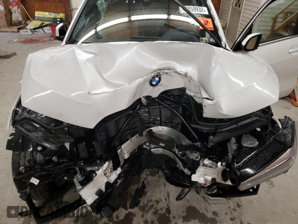 2022 BMW X5 xDrive40i with VIN 5UXCR6C08N9J16629, listed as a Copart auction lot 68859932 with 0 mi miles. Bid and sale history available at carsss.com. Image 13.