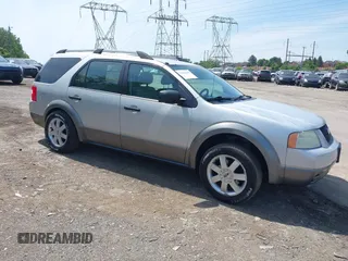 2005 Ford Freestyle SE z VIN 1FMZK01165GA43681, wystawiony jako IAAI lot #42241497 z przebiegiem 155 999 mil mil oraz . Historia ofert i sprzedaży dostępna na DreamBid. Obrazek 1.