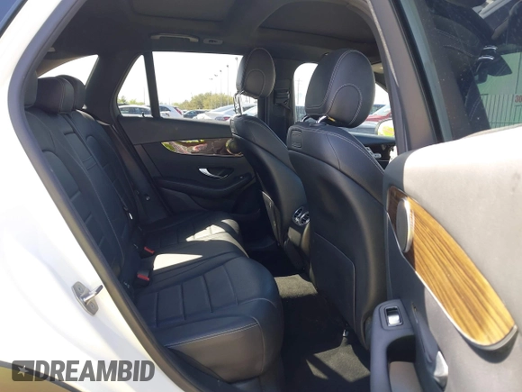 2018 Mercedes-Benz GLC with VIN WDC0G4JBXJV032990, listed as a IAAI auction lot 41858892 with 101,678 mi miles. Bid and sale history available at carsss.com. Image 8.
