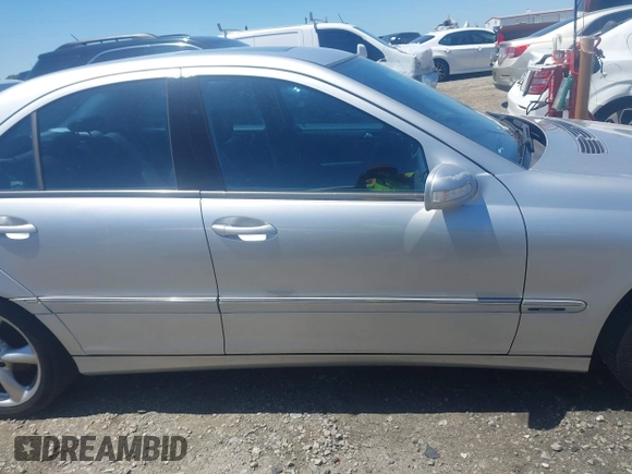2004 Mercedes-Benz C 230 Kompressor with VIN WDBRF40J84F511575, listed as a IAAI auction lot 42133799 with 120,633 mi miles and . Bid and sale history available at DreamBid. Image 13.