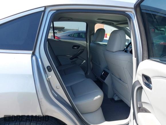 2017 Acura RDX w/Technology Pkg with VIN 5J8TB4H59HL014876, listed as a IAAI auction lot 42034309 with 57,472 mi miles. Bid and sale history available at carsss.com. Image 8.