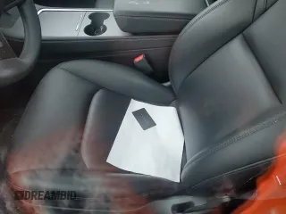 2023 Tesla Model Y Long Range z VIN 7SAYGDEE1PA114563, wystawiony jako Copart lot #44423505 z przebiegiem Nie podano mil oraz Szkody całkowita. Historia ofert i sprzedaży dostępna na DreamBid. Obrazek 7.
