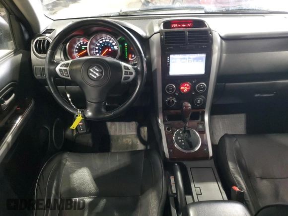 2008 Suzuki Grand Vitara Luxury z VIN JS3TD947284102175, wystawiony jako Copart lot #85245504 z przebiegiem 309 781 mil mil oraz Tytuł czysty. Historia ofert i sprzedaży dostępna na DreamBid. Obrazek 8.