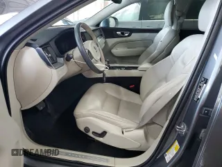 2018 Volvo XC60 Momentum с VIN LYVA22RK4JB078297, выставлен на аукционе Copart как лот 53811245 с пробегом 55 093 миль миль и Списание • Salvage title. История ставок и продаж доступна на DreamBid. Изображение 7.
