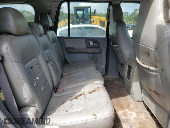 2006 Ford Expedition Special Service with VIN 1FMPU15546LA96585, listed as a Copart auction lot 71180774 with 196,849 mi miles and Clean Title. Bid and sale history available at carsss.com. Image 11.