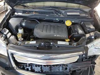 2015 Chrysler Town & Country Touring with VIN 2C4RC1BG7FR553161, listed as a Copart auction lot 72020933 with 154,381 mi miles and Salvage Title. Bid and sale history available at DreamBid. Image 12.