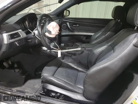 2013 BMW 3 Series 328i with VIN WBAKE3C51DE771057, listed as a Copart auction lot 85058134 with Not Provided miles and Salvage Title. Bid and sale history available at DreamBid. Image 7.