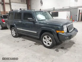 2008 Jeep Commander Limited with VIN 1J8HG58238C111369, listed as a IAAI auction lot 41843591 with 82,276 mi miles. Bid and sale history available at carsss.com. Image 1.