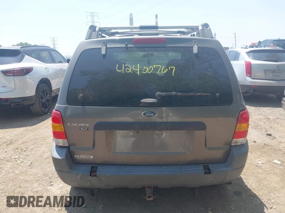 2002 Ford Escape XLT Choice with VIN 1FMYU041X2KB88832, listed as a IAAI auction lot 42400767 with 194,124 mi miles and . Bid and sale history available at DreamBid. Image 15.
