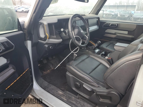 2021 Ford Bronco с VIN 1FMDE5CH2MLA68172, выставлен на аукционе Copart как лот 88787385 с пробегом Не указан миль и Списание • Salvage title. История ставок и продаж доступна на DreamBid. Изображение 8.