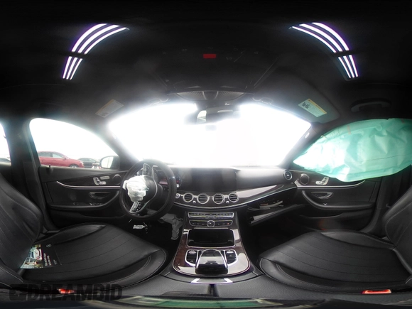 2019 Mercedes-Benz E 300 с VIN WDDZF4JB9KA547672, выставлен на аукционе IAAI как лот 41936530 с пробегом 67 332 миль миль и . История ставок и продаж доступна на DreamBid. Изображение 18.