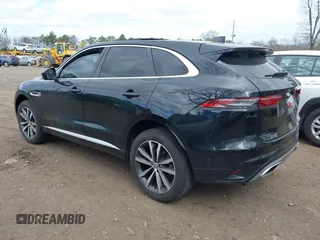 2024 Jaguar F-Pace R-Dynamic S with VIN SADCT2FU9RA727174, listed as a IAAI auction lot 41979617 with 14,251 mi miles and . Bid and sale history available at DreamBid. Image 3.