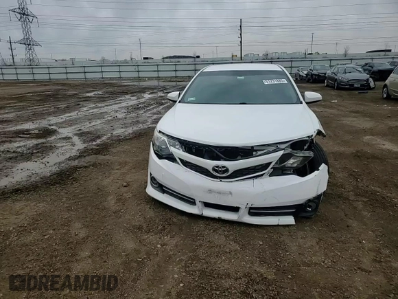 2014 Toyota Camry L with VIN 4T1BF1FK2EU732700, listed as a Copart auction lot 51231885 with 184,248 mi miles and Salvage Title. Bid and sale history available at DreamBid. Image 10.