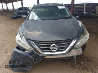 2016 Nissan Altima SR z VIN 1N4AL3AP1GC143255, wystawiony jako IAAI lot #42163462 z przebiegiem 116 156 mil mil oraz . Historia ofert i sprzedaży dostępna na DreamBid. Obrazek 6.