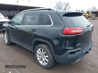 2014 Jeep Cherokee Limited z VIN 1C4PJMDS3EW300537, wystawiony jako IAAI lot #41921510 z przebiegiem 173 866 mil mil oraz . Historia ofert i sprzedaży dostępna na DreamBid. Obrazek 3.