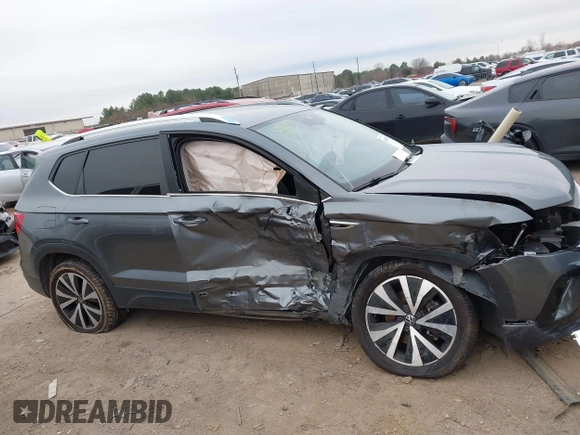 2022 Volkswagen Taos SE с VIN 3VVSX7B21NM021957, выставлен на аукционе IAAI как лот 41630024 с пробегом 44 113 миль миль и . История ставок и продаж доступна на DreamBid. Изображение 14.