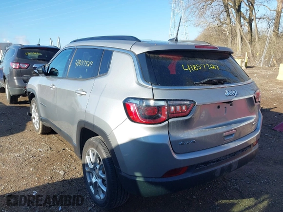2022 Jeep Compass Latitude Lux с VIN 3C4NJDFB0NT171103, выставлен на аукционе IAAI как лот 41857327 с пробегом 17 940 миль миль и . История ставок и продаж доступна на DreamBid. Изображение 3.