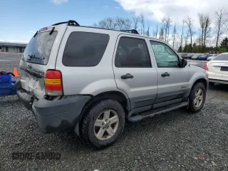 2005 Ford Escape Hybrid z VIN 1FMCU95H75KC07240, wystawiony jako Copart lot #52515925 z przebiegiem 217 237 mil mil oraz Szkoda całkowita • Salvage title. Historia ofert i sprzedaży dostępna na DreamBid. Obrazek 3.