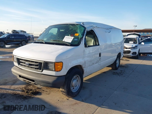 2005 Ford Econoline Cargo with VIN 1FTRE14W75HA20896, listed as a IAAI auction lot 41329375 with 80,828 mi miles. Bid and sale history available at carsss.com. Image 6.