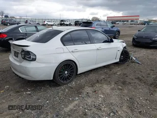 2006 BMW 3 Series 325i with VIN WBAVB13546PT21727, listed as a IAAI auction lot 41723568 with 156,438 mi miles. Bid and sale history available at carsss.com. Image 4.