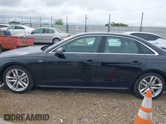2023 Audi A4 S line Premium Plus z VIN WAUEAAF47PN009534, wystawiony jako IAAI lot #42373621 z przebiegiem 38 212 mil mil oraz . Historia ofert i sprzedaży dostępna na DreamBid. Obrazek 14.