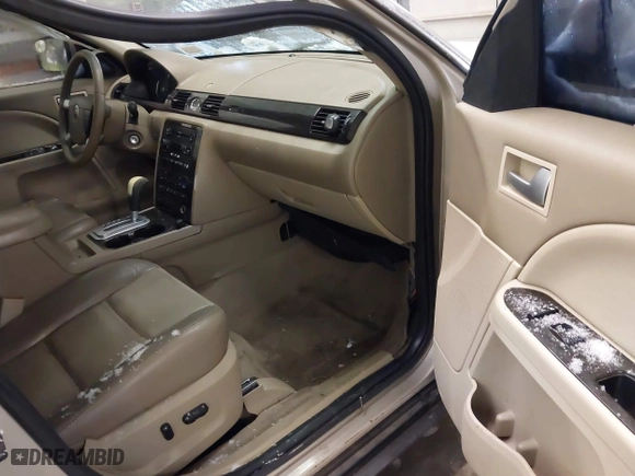 2006 Mercury Montego Premier with VIN 1MEHM43176G619499, listed as a IAAI auction lot 41270506 with 233,119 mi miles. Bid and sale history available at carsss.com. Image 5.