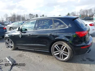 2015 Audi SQ5 Prestige with VIN WA1VGAFP6FA079697, listed as a IAAI auction lot 41729614 with 130,663 mi miles. Bid and sale history available at carsss.com. Image 14.