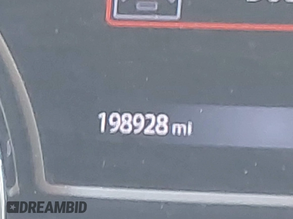 2018 Nissan Altima S with VIN 1N4AL3AP9JC181033, listed as a IAAI auction lot 41400570 with 198,928 mi miles and . Bid and sale history available at carsss.com. Image 15.
