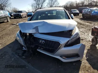 2016 Hyundai Sonata Hybrid SE with VIN KMHE24L11GA029731, listed as a Copart auction lot 43916095 with 160,104 mi miles and Salvage Title. Bid and sale history available at carsss.com. Image 5.