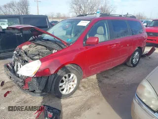 2008 Kia Sedona LX with VIN KNDMB233186264043, listed as a IAAI auction lot 41462661 with 183,763 mi miles. Bid and sale history available at carsss.com. Image 18.