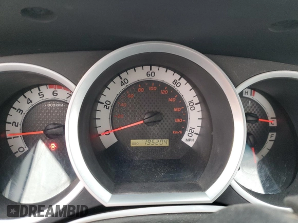 2013 Toyota Tacoma z VIN 5TFPX4EN8DX013355, wystawiony jako Copart lot #43936635 z przebiegiem 195 204 mil mil oraz Szkoda całkowita • Salvage title. Historia ofert i sprzedaży dostępna na DreamBid. Obrazek 9.