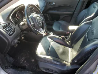 2020 Jeep Compass Limited z VIN 3C4NJDCB3LT220845, wystawiony jako Copart lot #46049615 z przebiegiem 120 609 mil mil oraz Czysty tytuł • Clean title. Historia ofert i sprzedaży dostępna na DreamBid. Obrazek 7.