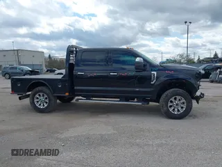 2018 Ford F-250 XL z VIN 1FT7W2BT2JEB68100, wystawiony jako IAAI lot #41974819 z przebiegiem 172 561 mil mil oraz . Historia ofert i sprzedaży dostępna na DreamBid. Obrazek 13.