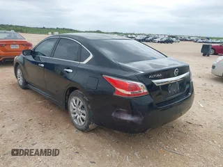 2014 Nissan Altima SV with VIN 1N4AL3AP1EN360421, listed as a IAAI auction lot 42065835 with 189,998 mi miles and . Bid and sale history available at DreamBid. Image 3.